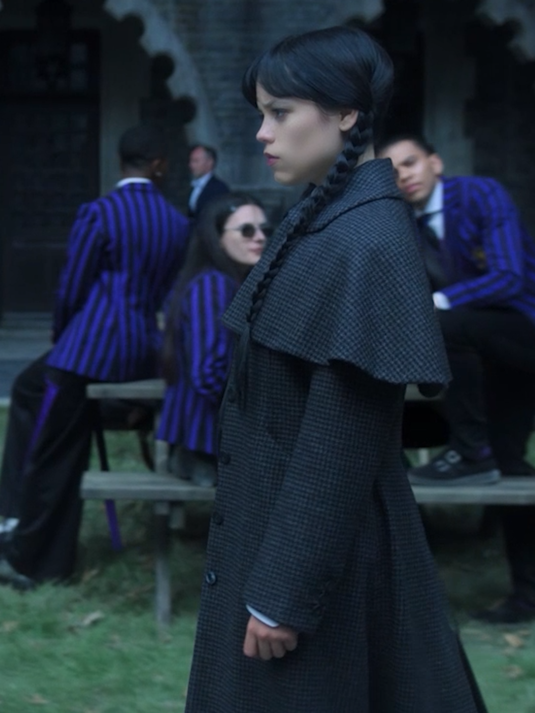 Pega seu melhor look preto, Wandinha 🖤✨ #wandinha #wednesday #WednesdayNetflix #wandinhaaddams #jennaortega #netflixbrasil #tiktokmefezassistir