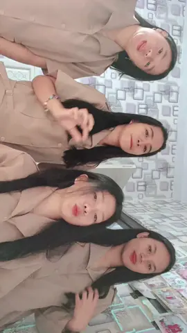 @r @cinnaja🦋 @chia2008 