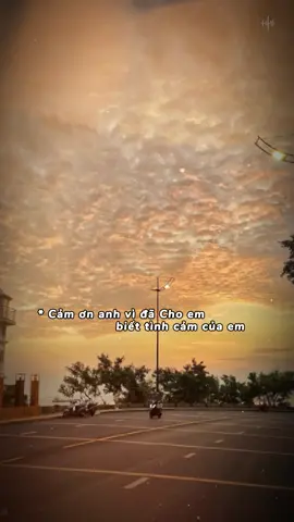 “Nhìn một lần, nhớ một chốc, thương một khắc, khóc một đời.