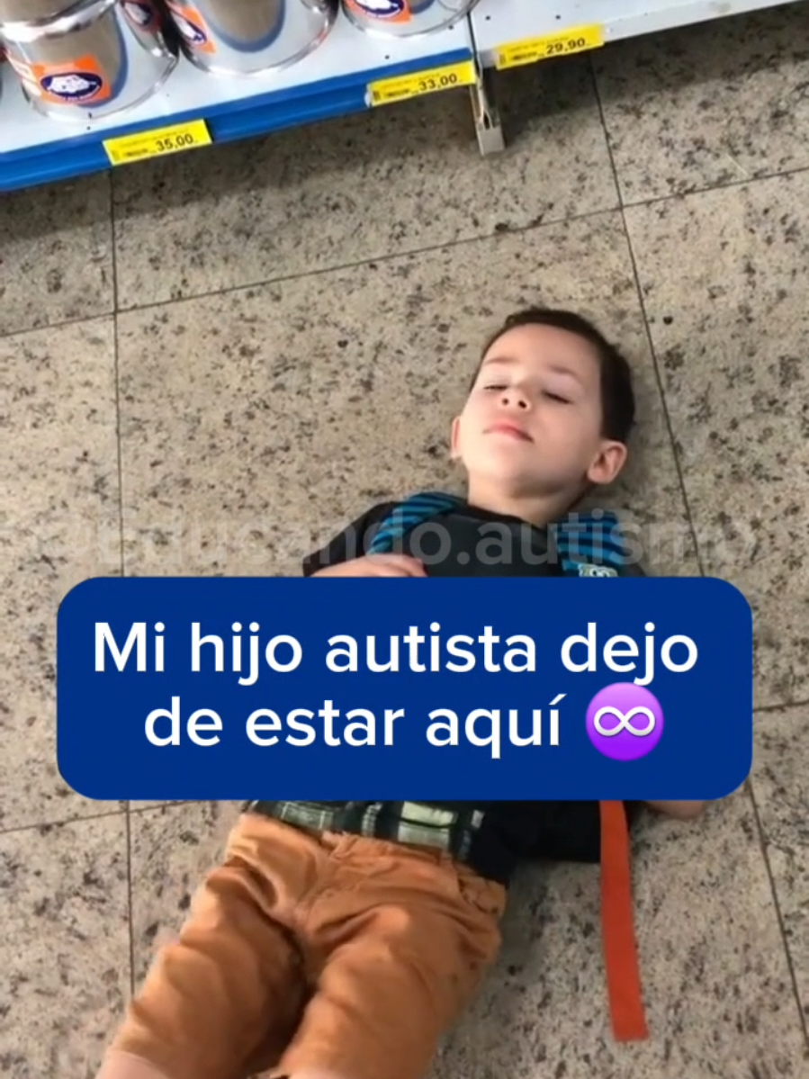 Mi hijo ⚠️ No hablaba ⚠️No interactuaba  ⚠️No hacia contacto visual. Pero con terapias, apoyo en casa, motivación y amor FLORECIO 🥰. ☝️La evolución del autismo no es de la noche a la mañana. ⭕️No es magia. ⭕️No hay una receta lista. ⭕️Pero sucede. Y es HERMOSO verlo. ✅️Con las terapias correctas. ✅️Con actividades adaptadas a él. ✅️Con apoyo en casa. ✅️Con refugio diario. ✅️Con paciencia en los días dificiles... El niño autista comienza a responder, interactuar, aprender y conectar con el mundo a su pequeña manera👦👧♾️. ✨️Cada logro, por pequeñito que parezca, es un paso GIGANTE para ellos. Y una victoria en el corazón de la familia que no se detuvo ❤️. Si eres madre o padre de un hijo autista, no pierdas la fe. Sigue adelante. Apoyándolo, cuidándolo, respetando su tiempo.  Porque evolucionan y sorprenden mucho más de lo que el mundo espera🫂. 🥰¿Te gusta nuestro contenido?  Síguenos 🩵 👇 @Educando.autismo  🙏Gracias por este maravilloso video  @coresdo_autismo.  #autismoinfantil #autism #autismo #mamaazul #familiaazul 