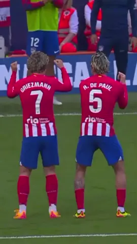 sabías que algunos jugadores comparten el mismo cumpleaños que tú #futbolmexicano #footballtiktok #futbol⚽️ #goviral #foryou 