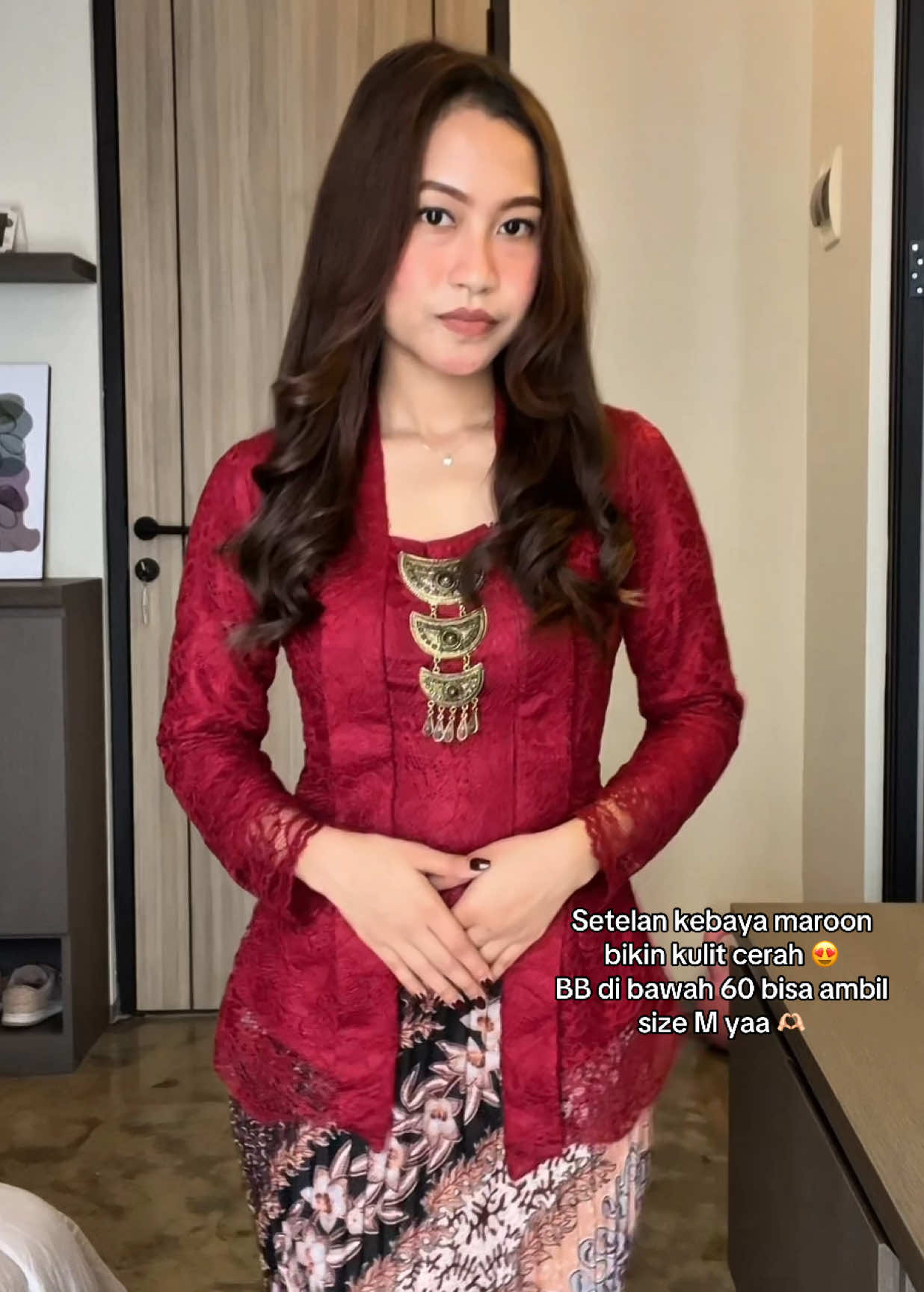 #kebaya #kebayawisuda #maroon #kebayamurah #kebayakondangan 
