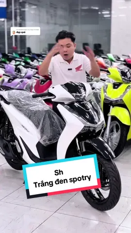 Trả lời @Thuý Vi 2505 Sh 125 Trắng đen sporty  #thanhthoiluottet #hotrimotor #trishbinhduong #sh125 #shtrangden 