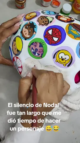 Subiendonos al tren del mm jajajaa#trapos #nodal #pintura #altocontraste #artepop