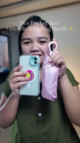 Replying to @Rosario Brosas yes super cute! #mini #pocket #antiuvprotection #umbrella #ringhandle 