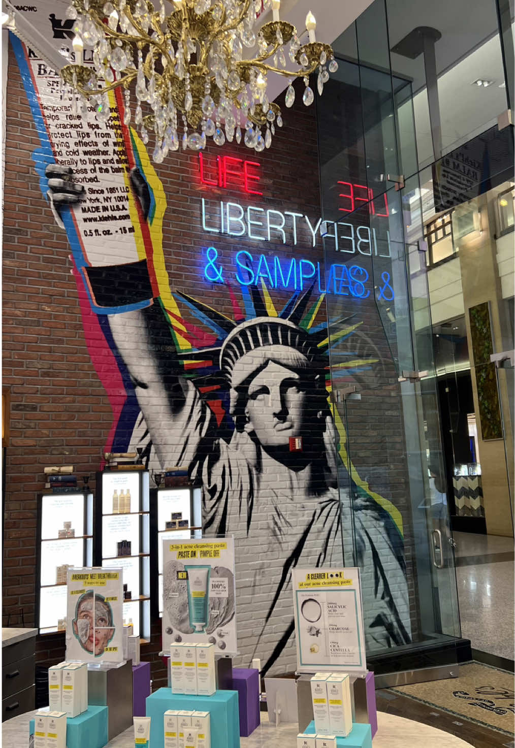 @Kiehl's Since 1851 Chicago 📍#kiehlsus #healthyskin #skinanalysis 