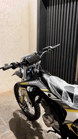 ماشاء الله تبارك الله 🖤💛 #باور_سبورت #سوزوكي #صحراوي #supermoto #دباب 