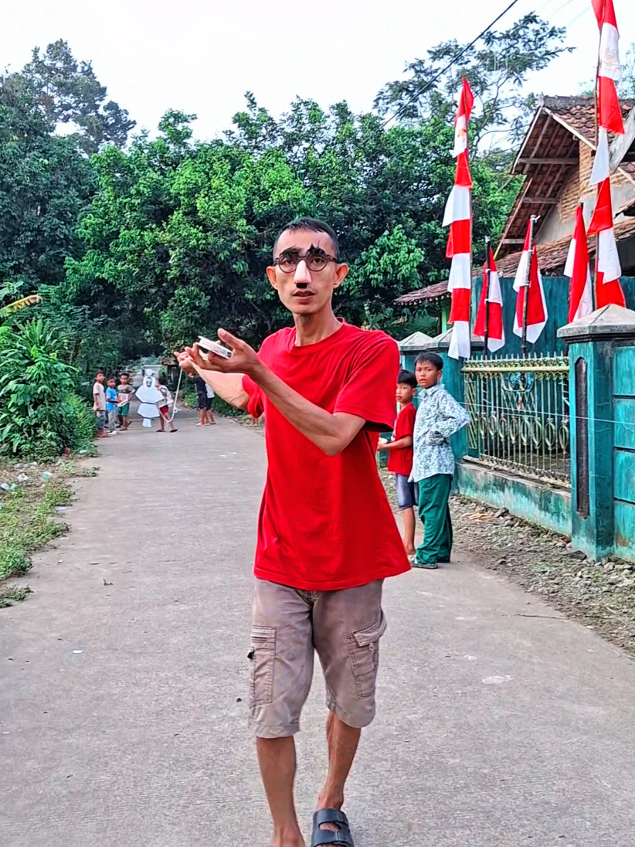 ayah layangannya muter2 #Vlog #kaos 