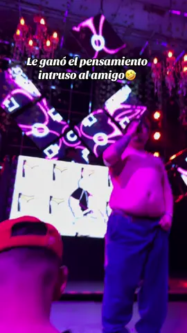 qué pasaría si…? 🤣🤣 #concierto #chile 