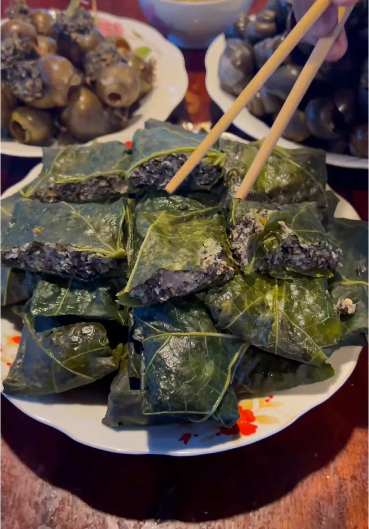 Ở quê tối ngày cứ ra vườn tược ruộng đồng. Tuy cực mà vui lắm ạ #xuhuong #luctinhmientay #mientay #amthuc #binhyen #mientayquetoi #cơmquê 