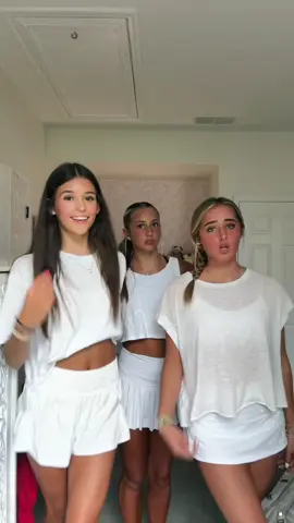 white out!! #fnl #foryoupage #OOTD #footballgame #whiteout  