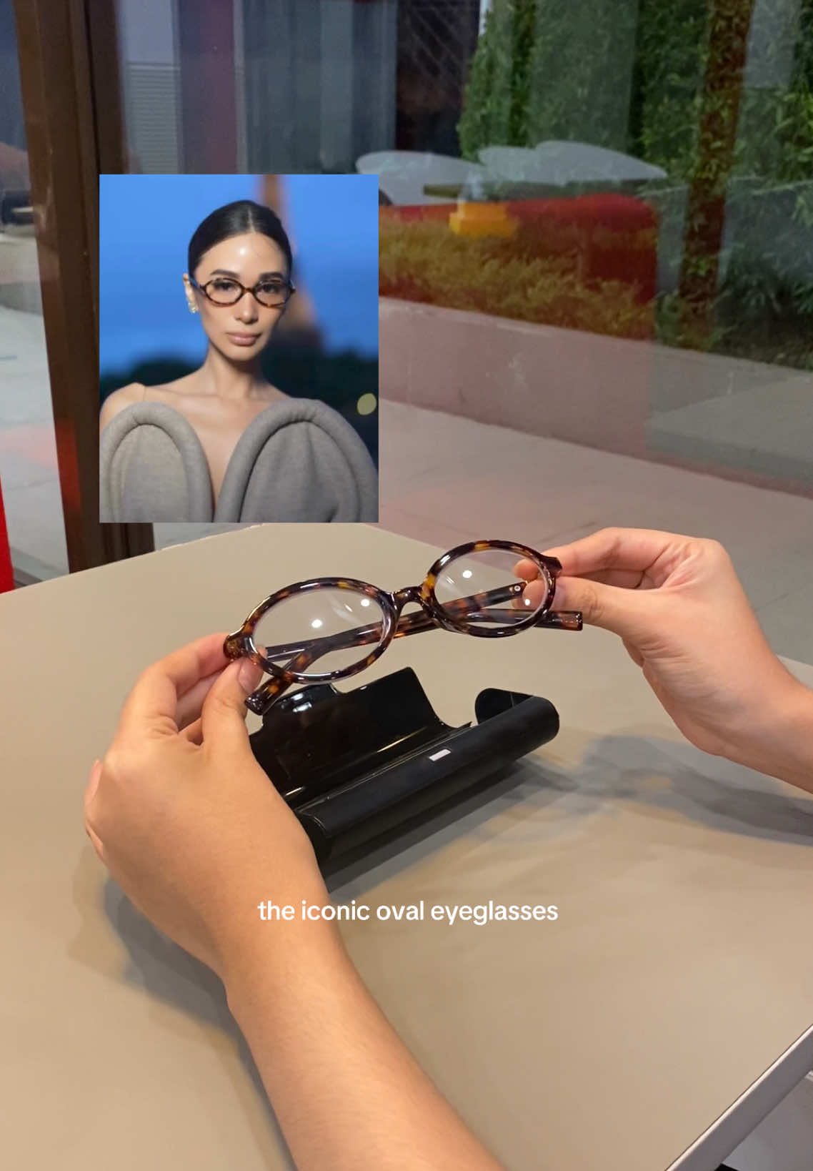 palagi ko tong nakikita suot ng mga celebrities🤩 #eyeglasses #eyewear #womeneyeglasses #antiradiationeyeglass #photochromiceyeglass 