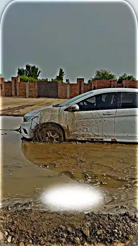 konsi gari nikaly gi #waqaskhalil #wickeymickey #osaib_khalil 