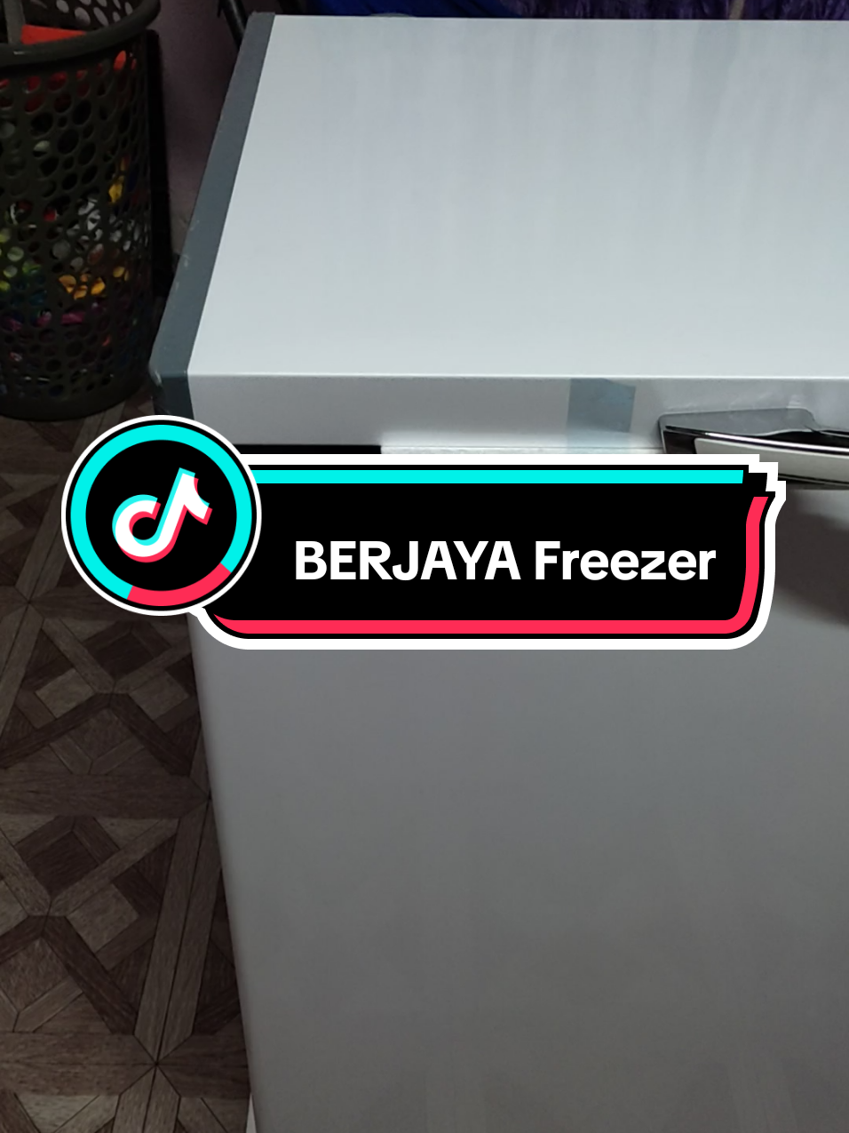 Walaupun kosong masa ni, sentiasa ready simpan apa saja ! Let’s fill it up soon 🤩 #newfreezer #Berjaya #TikTokShop #Berbaloi 