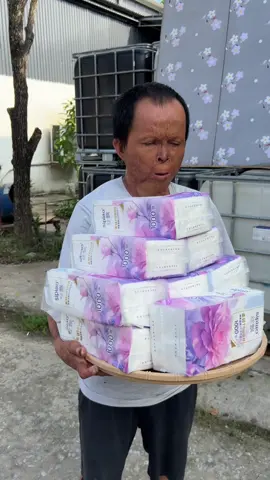 Em để giỏ hàng bên dưới ạ #xuhuong 
