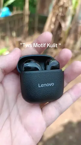 Cari headset bluetooth terbaik 2025 yang murah tapi kualitas premium? 💯 Lenovo EA166 jawabannya! 🚀 ✔️ Suara jernih + bass powerful ✔️ Baterai tahan 24 jam nonstop ✔️ Anti air IPX5 (aman buat olahraga & hujan) ✔️ Bluetooth 5.4 super stabil, no delay ✨ Bonus FREE phone holder jangan tunggu habis, langsung checkout sekarang biar nggak nyesel ✨ #LenovoEA166 #HeadsetBluetooth #EarphoneMurah #HeadsetGaming #fyp 