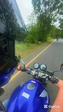 හයියෙන් අල්ලගන්න 🚀🐝❤️#foryou #tiktok #viral #japanbike🇯🇵🇱🇰🏍❤️ #fyp 