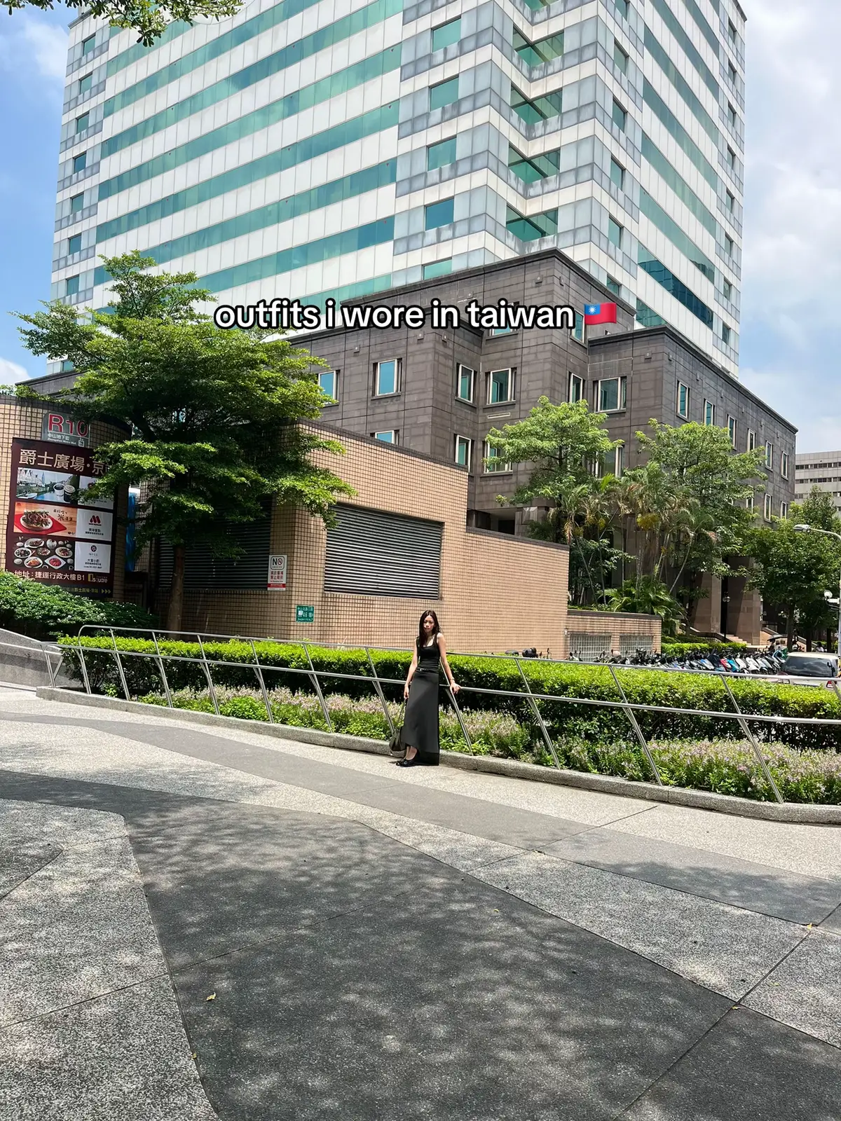 Taiwan fits (sponty trip edition) 🇹🇼 made paalam few days before my flight w/ my auntie 🤪 thank you, momma, for letting me travel before my corpo era starts!🫶🏻  #taiwan #outfit #getdressedwithme #fyp #foryou 