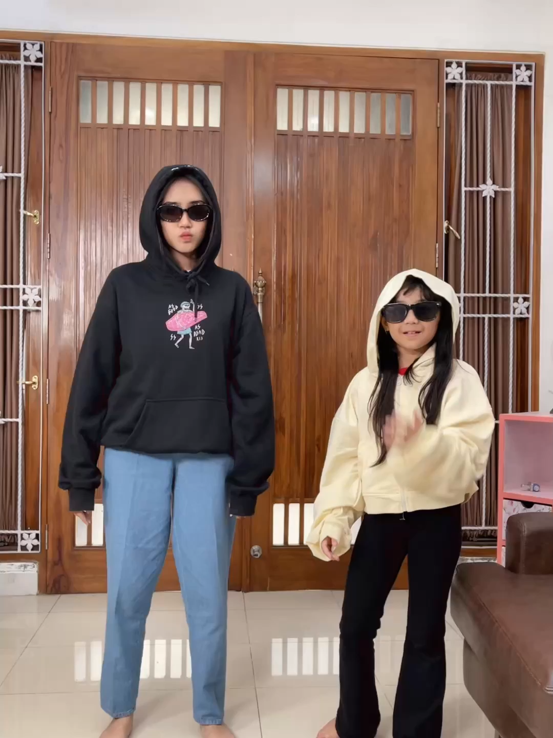tetep joget walau hoodie Samantha kebesaran guys 😂 #samantha #viralvideo #trending #fypviral