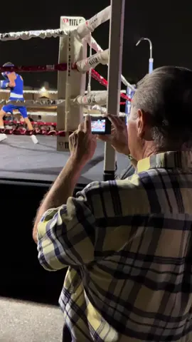 Is not the resolution or the camera the best memory is who took the video…🥺 . . . . #fy #goviral #grandparents #proudgrandparents #boxing 