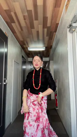 #bhadaure jharile lagyo barilai 🍀💗💐🫶#fypシ🌸💙💫 #magarnii🦋❤️🌻 #foryoupage @🦚Rõwźeě_:🧿 @Saugat Thapa Magar @SMRITI❤️ 