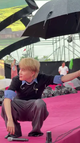 Cận cảnh nhan sắc Jack - J97 ngoài đời tại Hạ Vải Concert #mythaonesty #havaiconcert #nesty #jack #j97 