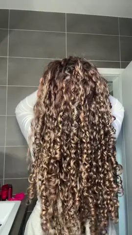 -Anzeige / so hab ich meine locken gerettet mit den Produkten von @Bali Curls #locken #curly #balicurls  