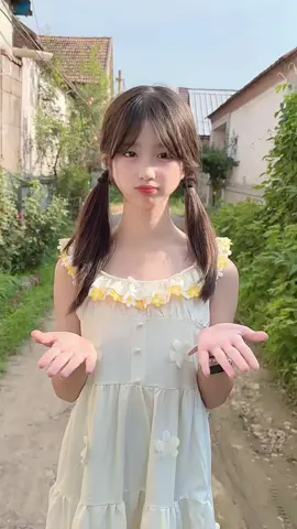 小欣#爱跳舞的小女孩 #dance #可爱女孩 #中国女孩 #lovelygirl 