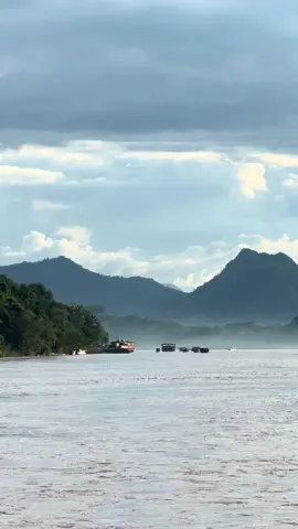 Luangprabang 🌊🇱🇦