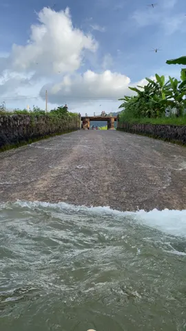 Hè rồi các bác đi trượt  nước yên châu sơn la chưa