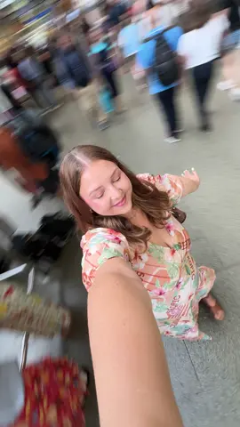 We didn’t have time for an OOTD before I left but this dress from @New Look Online 😍😍😍 #OOTD #newlooker #plussizedress #outfitinspo 