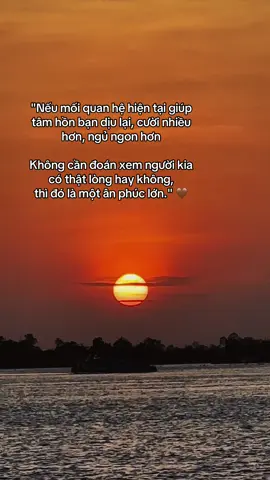 Đến một lúc nào đó, mình nhận ra điều thật sự khao khát không chỉ là tình yêu. Mà là một người đồng hành đi qua những ngày tháng năm #xuhuong 