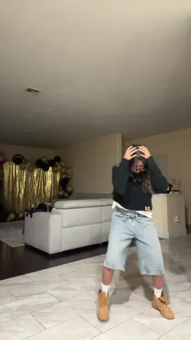 FOR REAL 😮 #rahtitouillee #fyp #virał #blowthisup #outfit 