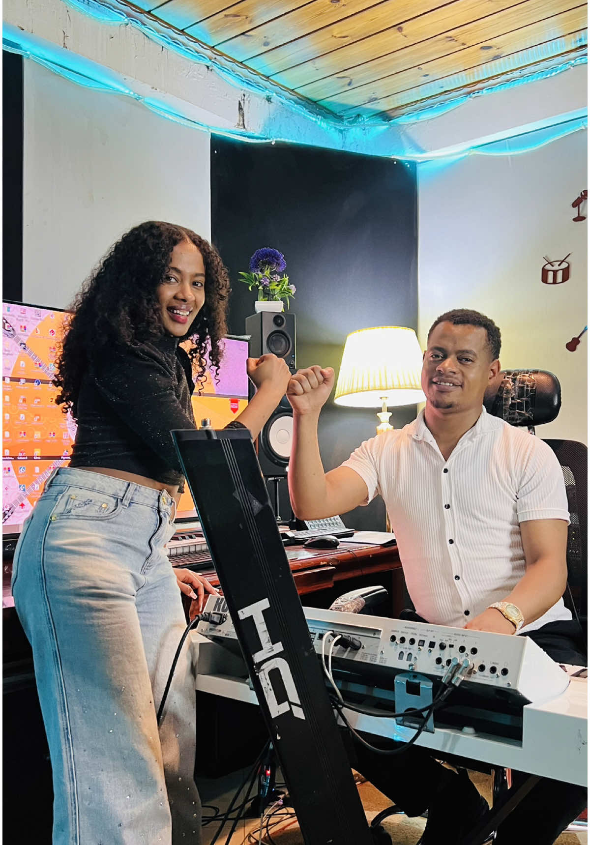 ዉዴ … New single coming soon… ግጥምና ዜማ :- Abdu Kiar  ሙዚቃ :- Sime_Dita  @rediet.mulugeta @Abdu Kiar @Betty Grima 🎥@La Costcaline @Dagmawi Tadesse  #wude #rediet #ዉዴ #fyp #ethiopian_tik_tok🇪🇹🇪🇹🇪🇹🇪🇹 #simedita #ditastudio 