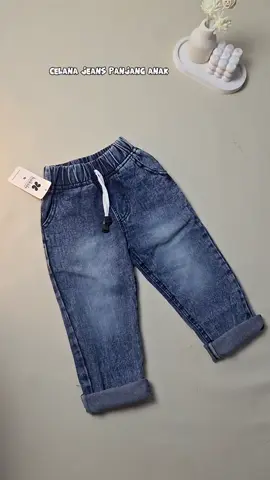 Celana Jeans Panjang Anak. Cakep pooll. Bahan halus tidak kaku. harga murce bund. Buruan Checkout 🥳🔥 #celanajeanspanjanganak #celanajeansanak #celanajeans #celanaanak #celanaanaklakilaki 