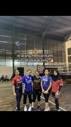 mluncur🚀🚀#fyp #cewevolly #volleyball #lewatberandafyp 