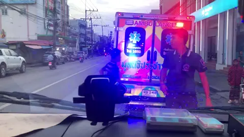 พยาบาลร่วมใจ01/03 ร่วมใจ052 ตรวสอบ เหตุว40 จยย+จยย. บาดเจ็บ3ราย ส่งรพ.🚑👨🏻‍🚒 #มูลนิธิประชาร่วมใจ #ทุ่งสง #นครศรีธรรมราช 