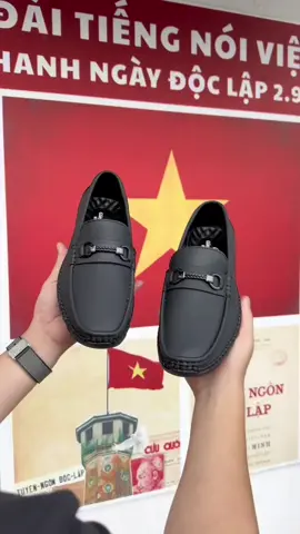 Phiên bản giày dành cho người việt #quockhanh #quockhanh2thang9 #quockhanh2025 #dieubinh #giaydep 