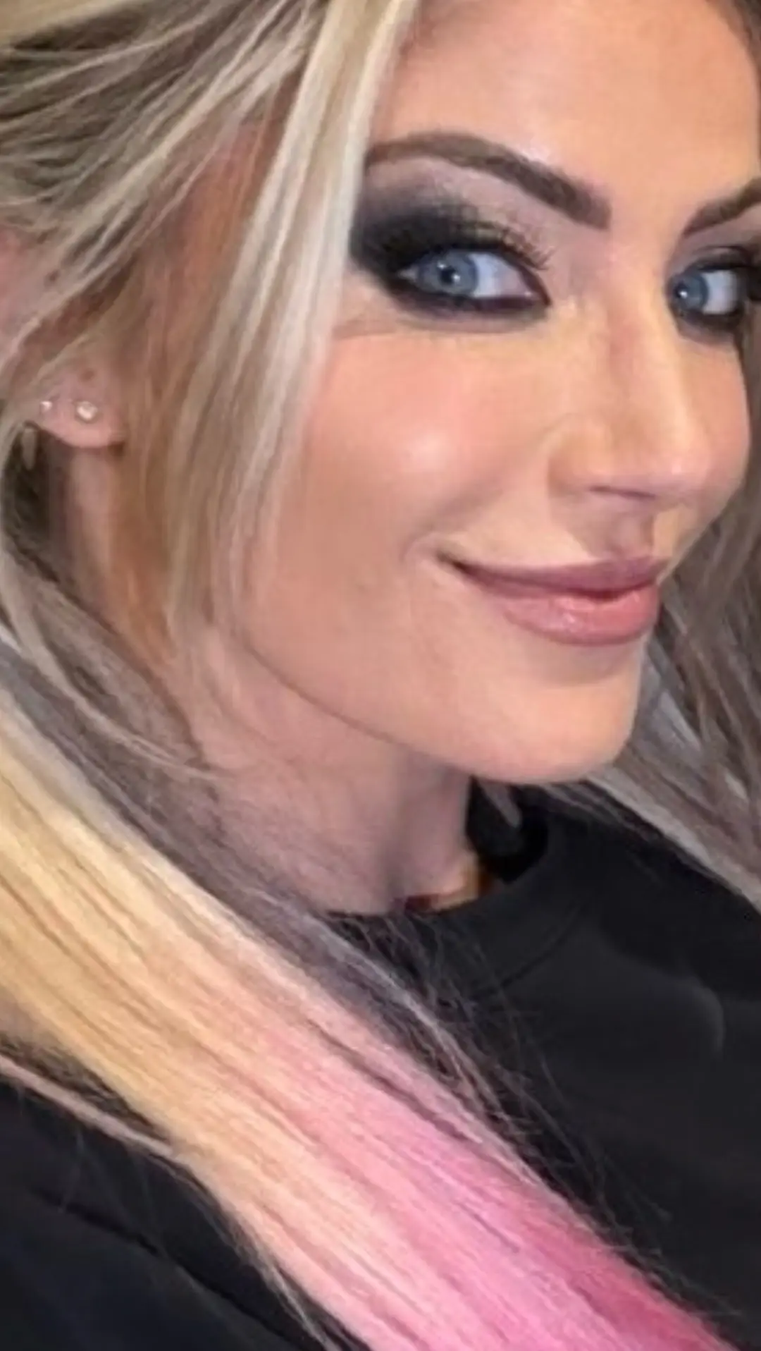 #AlexaBliss #AlexaBlissFans #FYP  #ForYou  #WWEUniverse 