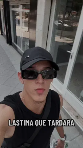 Ella y yo en mi camaaa#fypシ゚viraltiktok#contenido#hacemeviraltiktok#destacar#viralvideos 