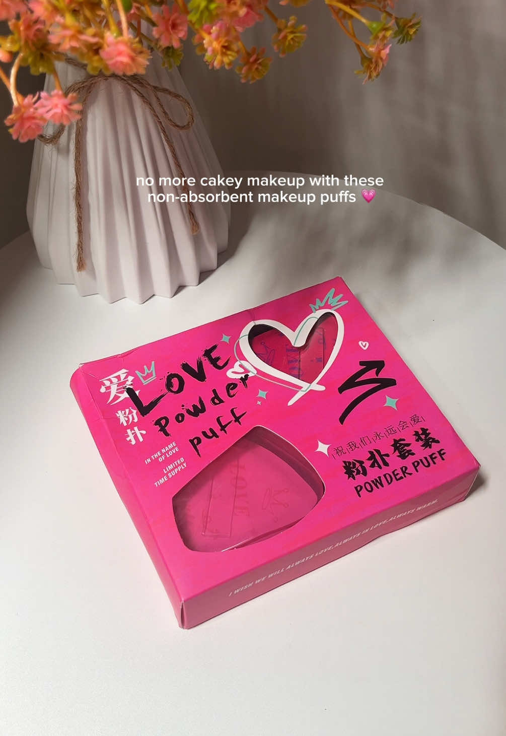 finally, found the makeup puff na hindi kinakain yung foundation!! 🤍 #makeuppuff #powderpuff #aircushionpuff #makeuptools 
