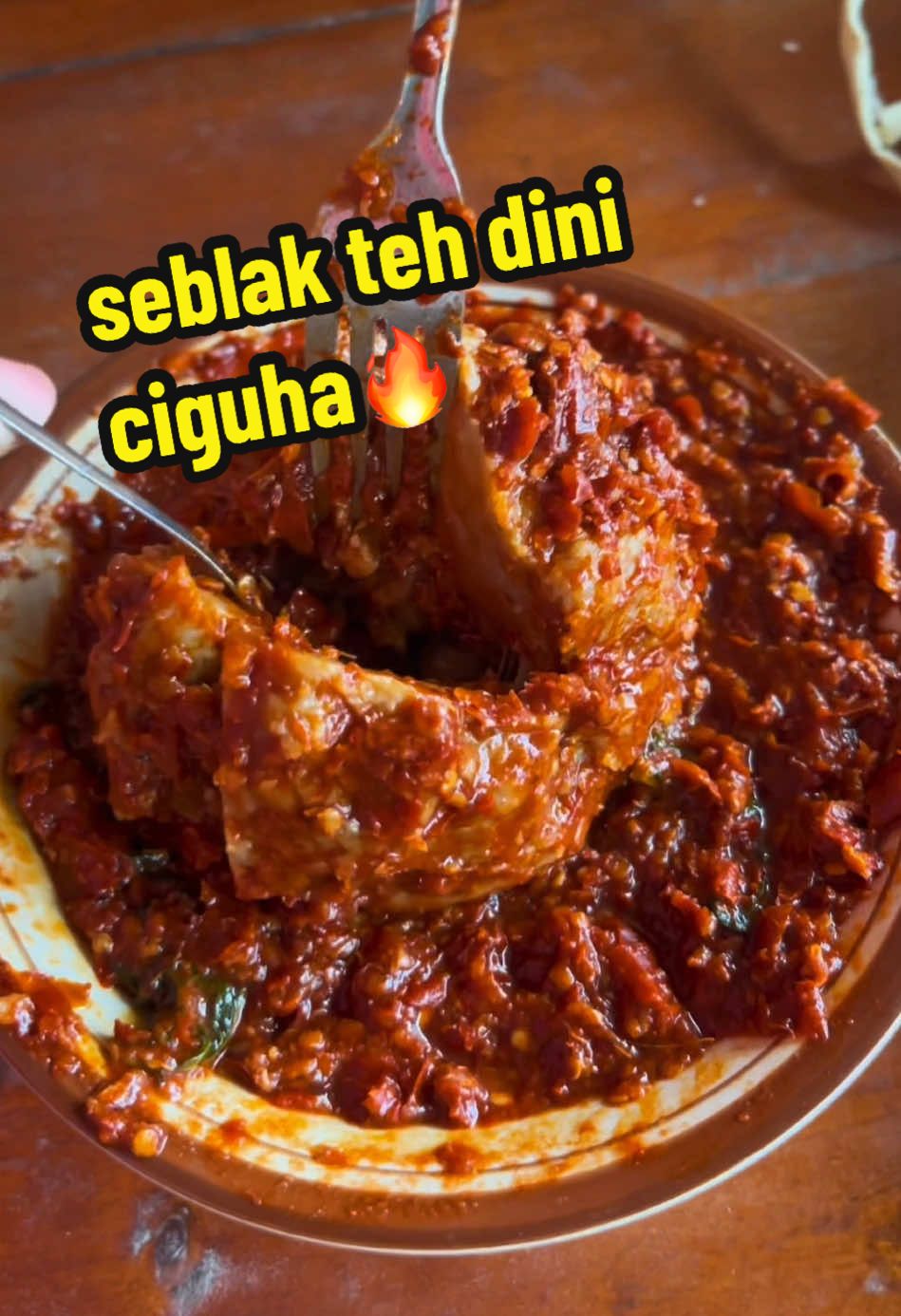 seblak tasik ga pernah gagal umm🤤 #seblaktehdiniciguha #seblaktehdini #seblaktasik #tasikviral #rekomendasiseblak 