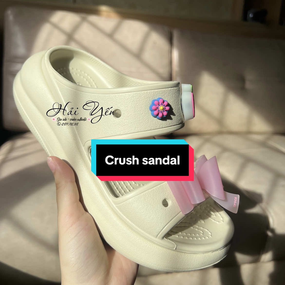 Sandal đi trời mưa hết í #crocsxinhiu #crushsandal #xuhuong #crocs4life #fyp 