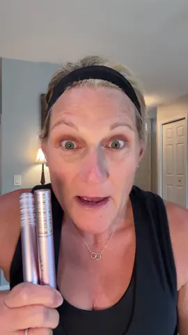 This Tarte tubing primer & mascara are amazing!#fyp #tiktokshop #tiktokaffiliate #tartebundle #mascara 