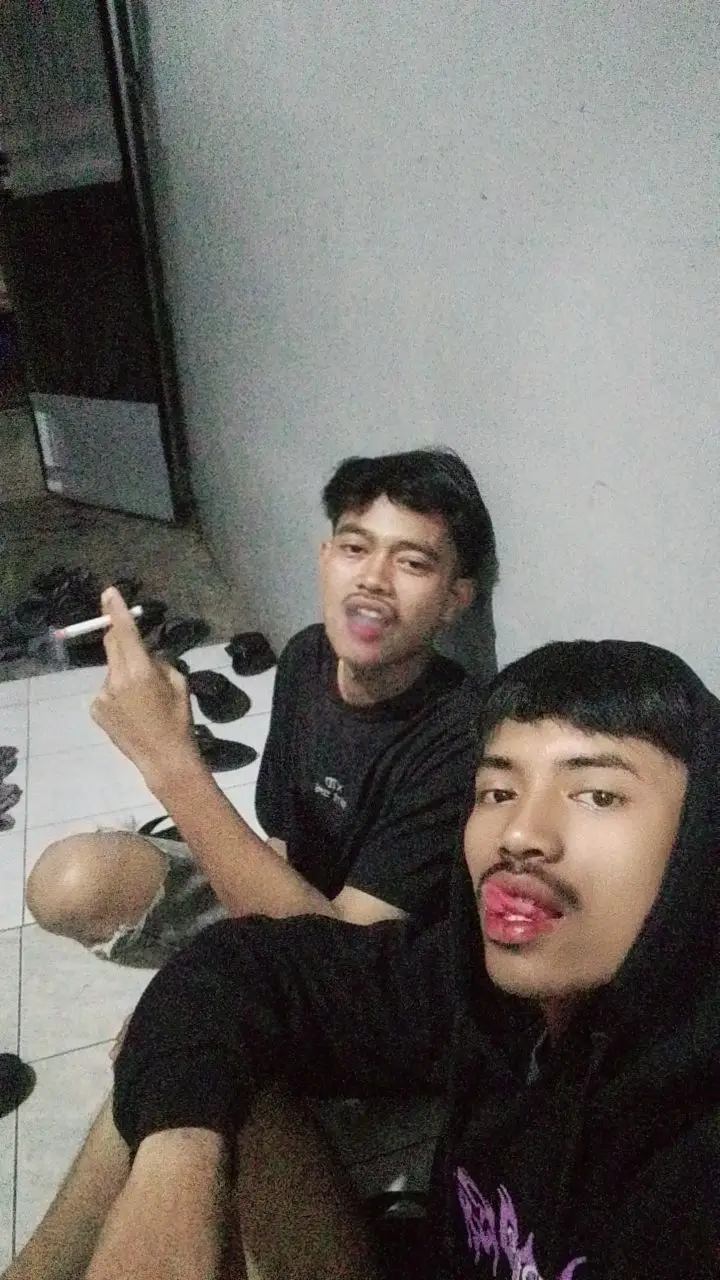 😅
