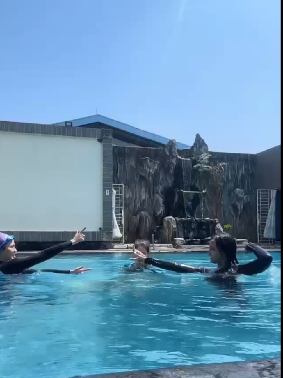 more saturday please.....