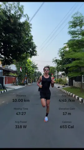 Last tempo run before marathon 🏃🏻💨 Abis latihan, otot emang makin kuat, tapi juga capek. Jadi butuh recovery & asupan berkualitas. Pro Casein dari @Muscle First Running bantu buat quality rest, malam hari juga recharge badan buat besok bisa push lagi 🔥 @Muscle First  #solusiproteinenak  #larimakinkencang  #sipelaricepat #Running 