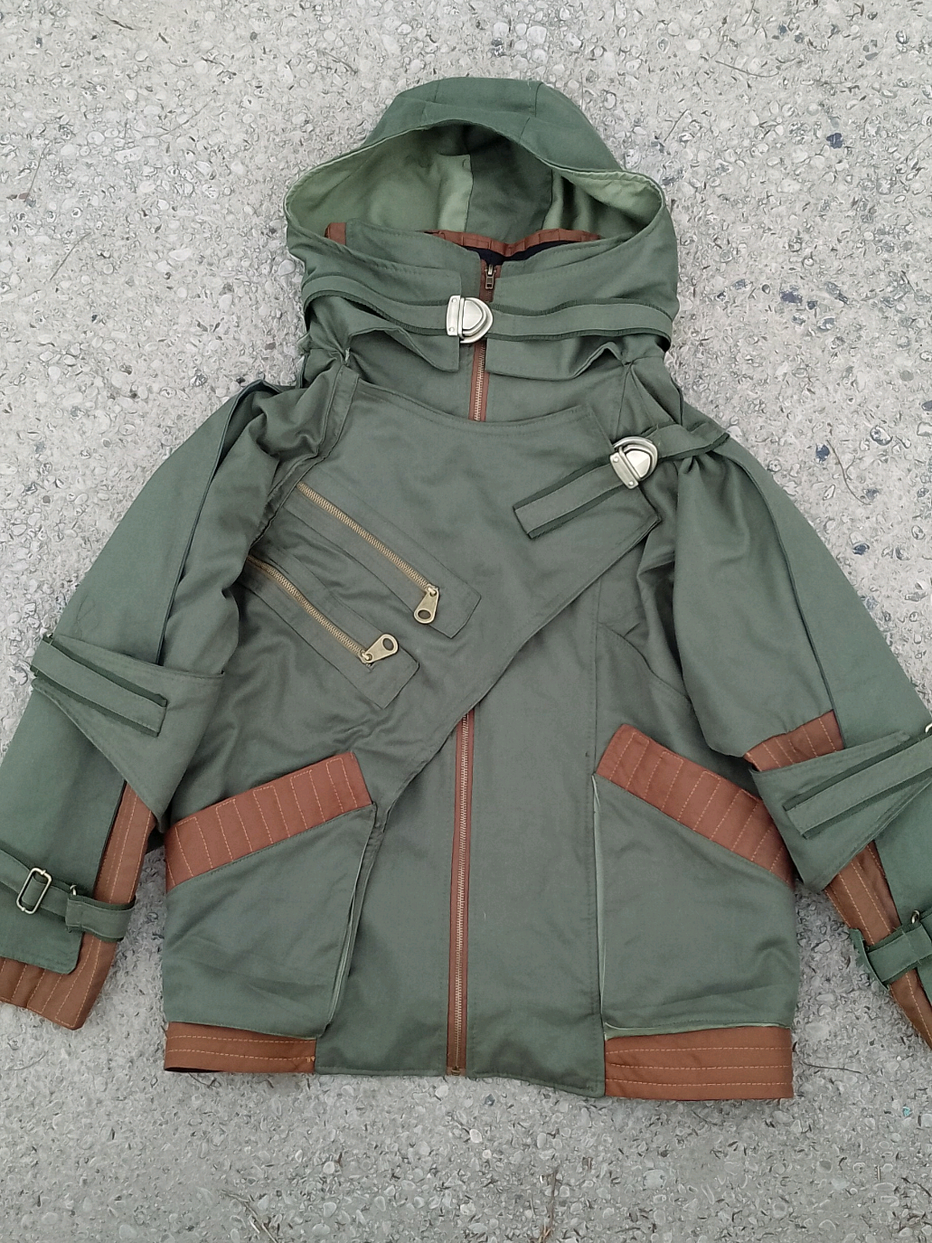 #creatorsearchinsights  terminando la colección de chaquetas únicas. #aestheticoutfit #futuristic #jacket #fashiontiktok  streetwear alternative