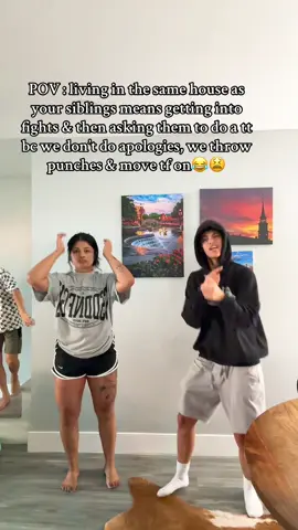 Cry now, laugh later😂🫡 #wlw #foryou #viral #islander #sisterduo 