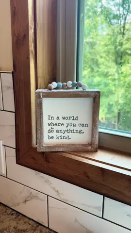 STRAWBERRY TACOS! @sydneybean and @Tiffany Bean giving these a taste🍓🍓#alwaysbekind 